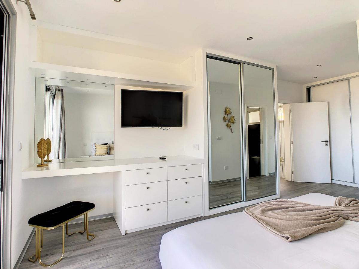 Villa Piece Of Heaven By Lovelystay Estreito Da Calheta Buitenkant foto